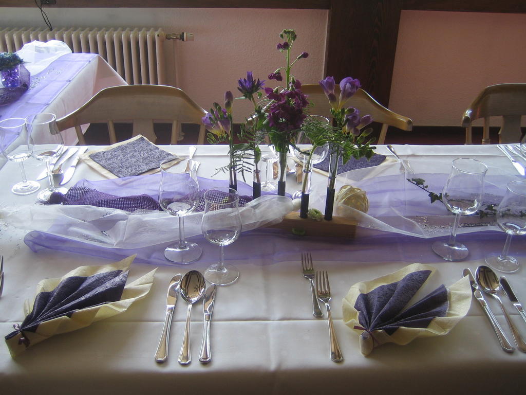Landhotel Weinhaus Treis Weinähr 외부 사진