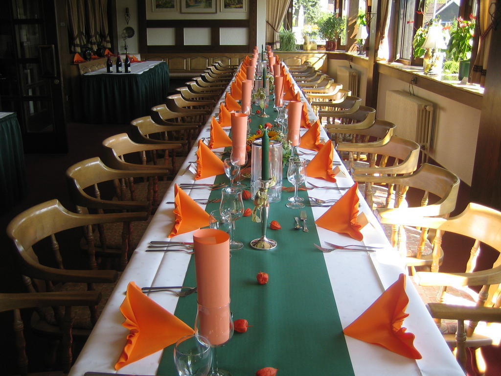 Landhotel Weinhaus Treis Weinähr 외부 사진