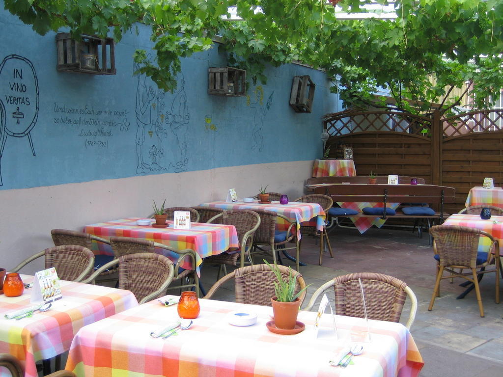 Landhotel Weinhaus Treis Weinähr 외부 사진